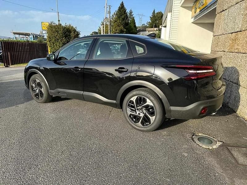 Usado Citroën C4 130 HP (95 kW) 2024 Preto SUV