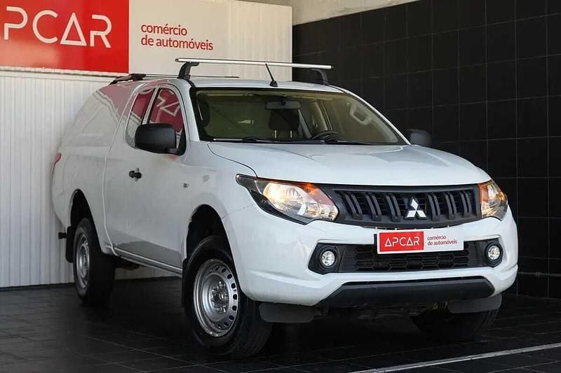 Usado Mitsubishi L200 154 HP (113 kW) 2018 Branco Pickup