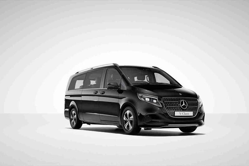Preto Novo 2025 Mercedes V250 Avantgarde Monovolume | € 95.000 - Imagem 1/4