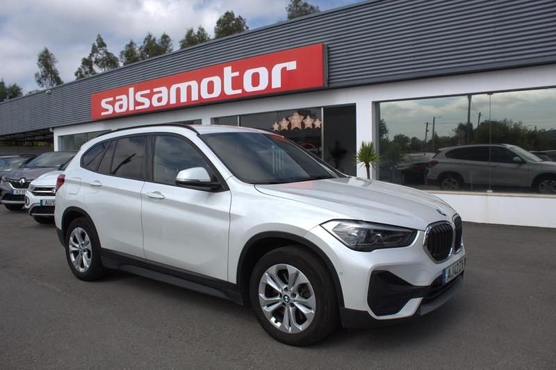 Branco Usado 2021 BMW X1 SUV | € 24.500 (Bom preço) - Imagem 1/4