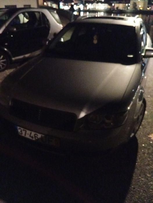 Usado 2002 Audi A4 Sedan | € 5.000 - Imagem 1/4