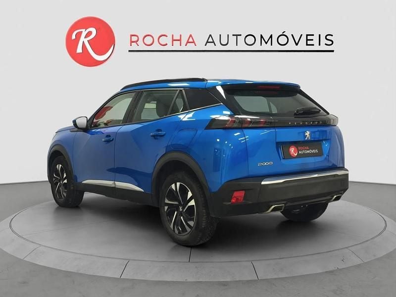 Usado Peugeot 2008 Allure 130 HP (95 kW) 2020 Azul SUV