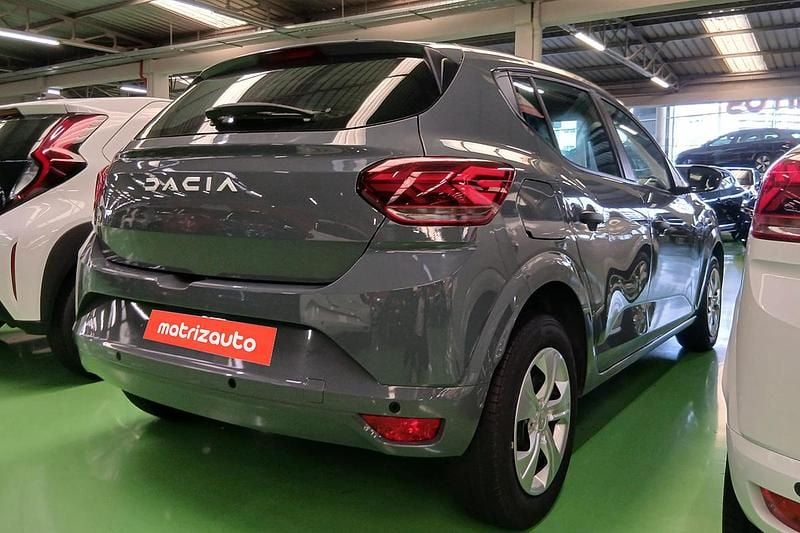 Usado Dacia Sandero Essentiel 101 HP (74 kW) 2024