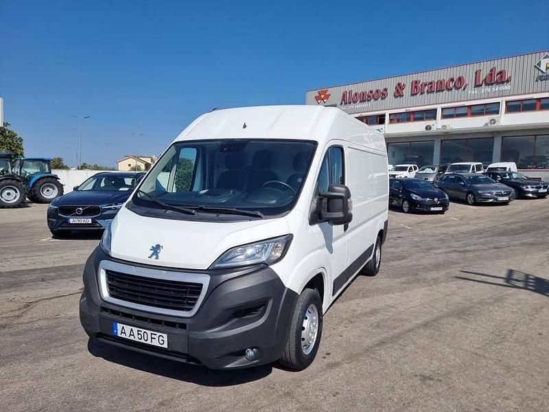Branco Usado 2020 Peugeot Boxer Van | € 16.800 (Preço justo) - Imagem 1/4