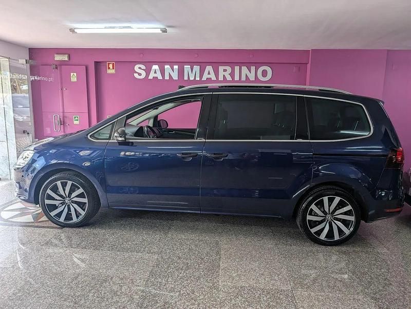 Usado VW Sharan 184 HP (135 kW) 2019 Azul Monovolume