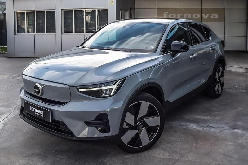 Cinzento Usado 2023 Volvo C40 SUV | € 40.900 (Preço justo) - Imagem 1/4