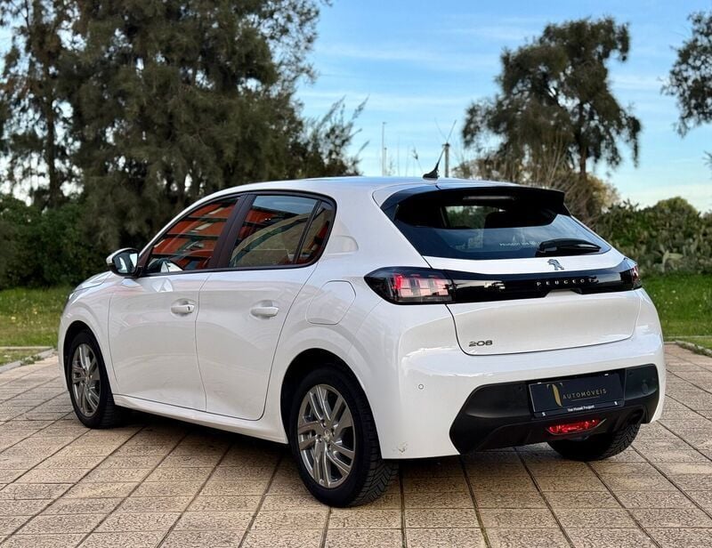 Usado Peugeot 208 Active 101 HP (74 kW) 2020 Branco Citadino