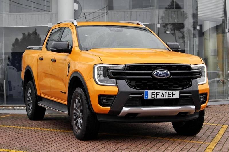 Laranja Usado 2023 Ford Ranger Wildtrack Pickup | € 48.990 - Imagem 1/4