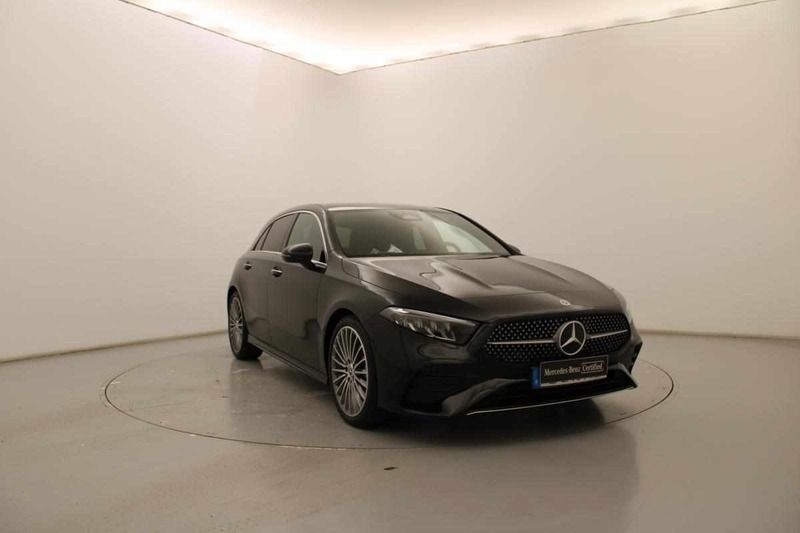 Preto Usado 2025 Mercedes A200 | € 41.990 (Caro) - Imagem 1/4