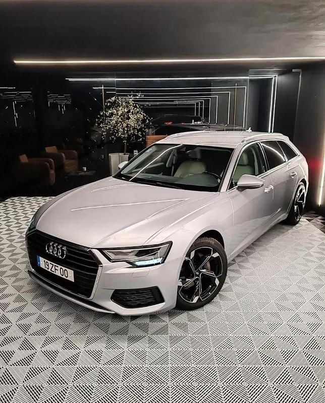 Usado Audi A6 204 HP (150 kW) 2019 Cinzento Carrinha