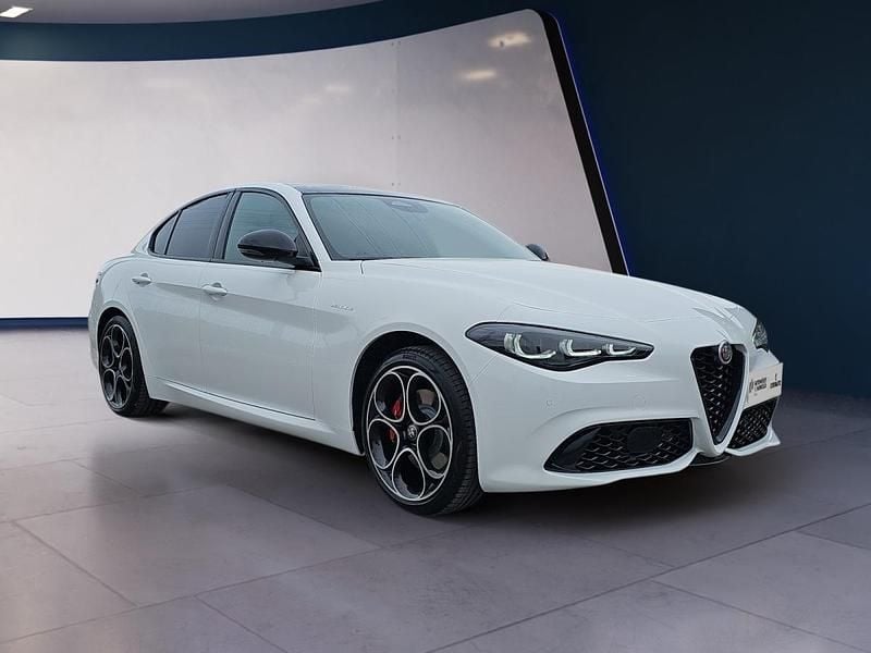 Branco Novo 2025 Alfa Romeo Giulia Veloce Sedan | € 65.000 (Super Preço) - Imagem 1/4