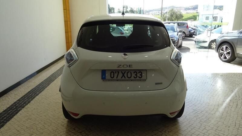 Usado Renault Zoe LIMITED 80 kW (109 HP) 2019 Branco Citadino