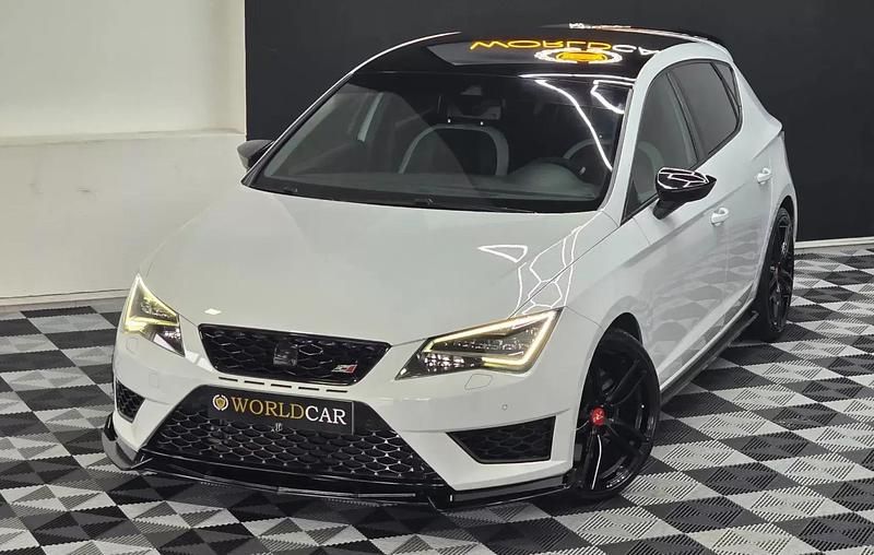 Branco Usado 2016 Cupra Leon Sedan | € 22.990 (Preço justo) - Imagem 1/4