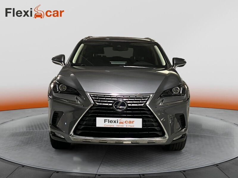 Cinza Usado 2021 Lexus NX300h Executive Line SUV | € 38.980 - Imagem 1/4