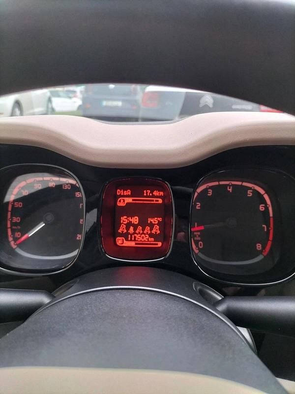 Usado Fiat Panda Lounge 69 HP (50 kW) 2015 Azul Citadino