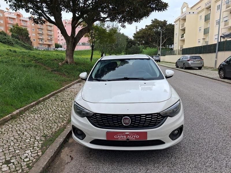 Usado Fiat Tipo Lounge 95 HP (69 kW) 2019 Branco