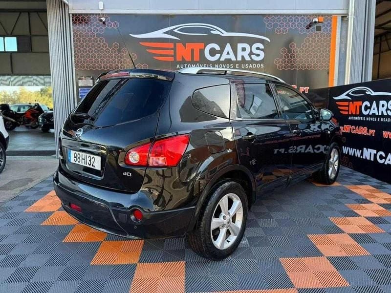 Usado Nissan Qashqai +2 Tekna 106 HP (77 kW) 2009 Preto SUV