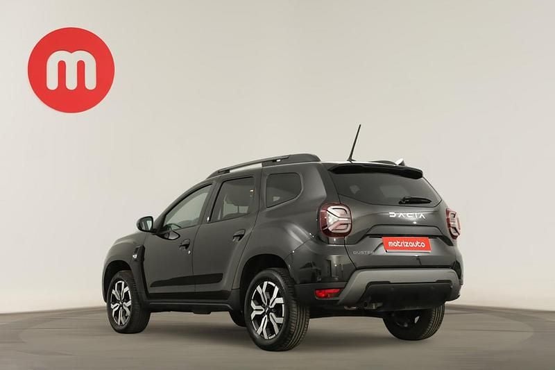 Usado Dacia Duster Journey 115 HP (84 kW) 2024 Preto SUV