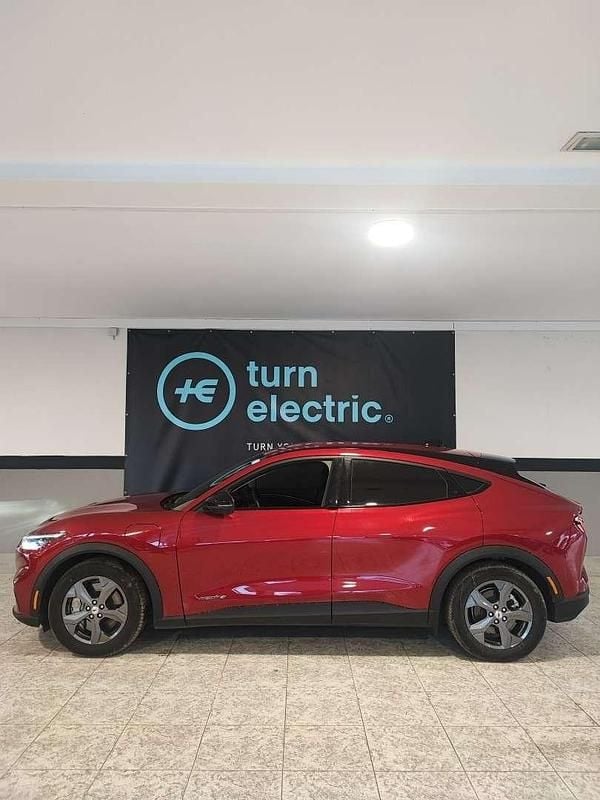 Usado Ford Mustang Mach-E 197 kW (269 HP) 2024 Vermelho SUV