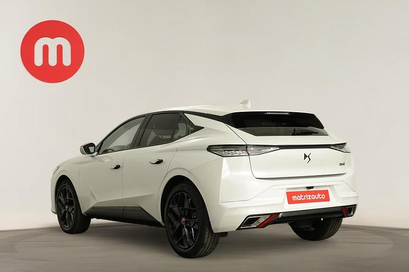Usado DS Automobiles DS4 Performance 130 HP (95 kW) 2024 SUV