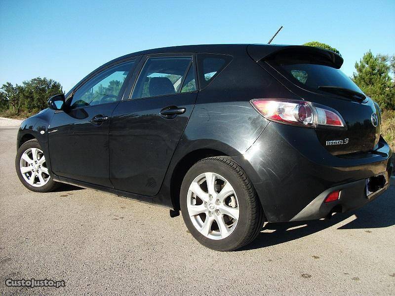 Usados 2011 Mazda 3 1.6 Diesel 115 cv (€ 8.900) Setúbal