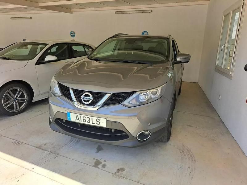 Cinzento Usado 2017 Nissan Qashqai Acenta SUV | € 16.720 (Preço justo) - Imagem 1/4