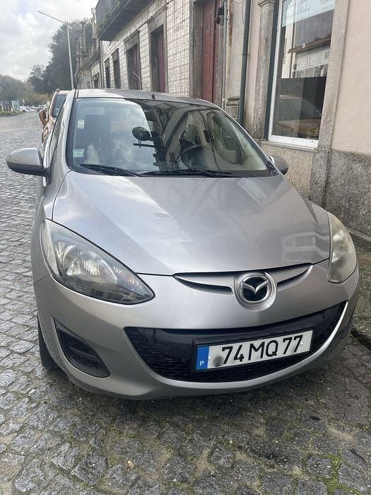 Usado 2012 Mazda 2 Sedan | € 5.500 - Imagem 1/4