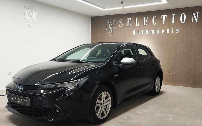 Preto Usado 2021 Toyota Corolla Hybrid Citadino | € 20.950 - Imagem 1/3