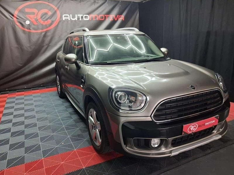 Cinzento Usado 2018 Mini Countryman SUV | € 18.990 (Bom preço) - Imagem 1/4