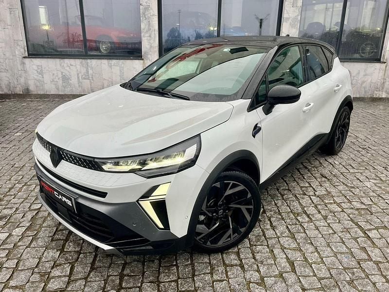 Usado Renault Captur Esprit Alpine 145 HP (106 kW) 2025 Branco SUV