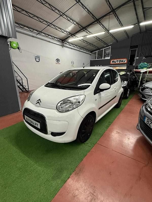 Branco Usado 2010 Citroën C1 Advance Citadino | € 5.200 (Bom preço) - Imagem 1/4