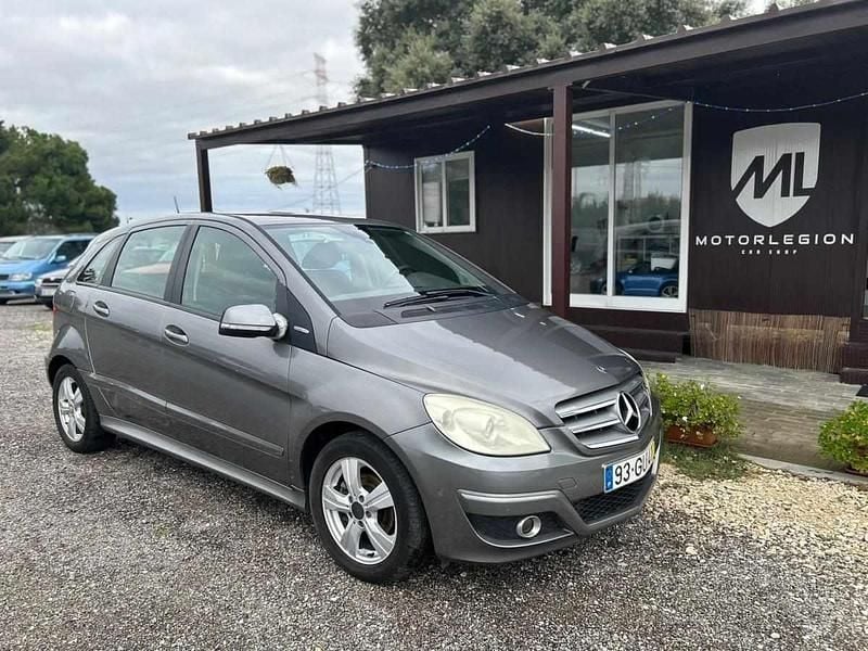 Usado Mercedes B150 95 HP (69 kW) 2008 Cinzento Monovolume