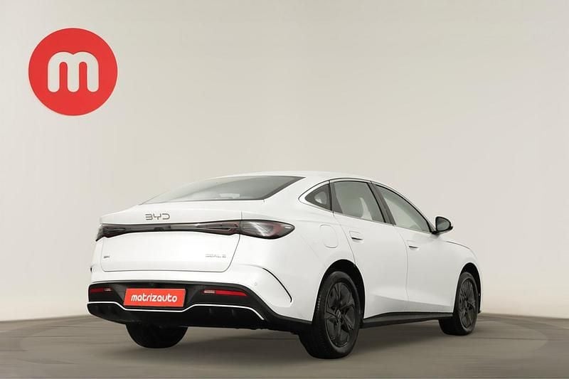 Novo BYD Seal Boost 212 HP (155 kW) 2026 Sedan