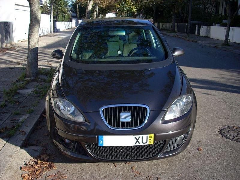 Usado 2004 Seat Altea Sedan | € 5.999 (Bom preço) - Imagem 1/4