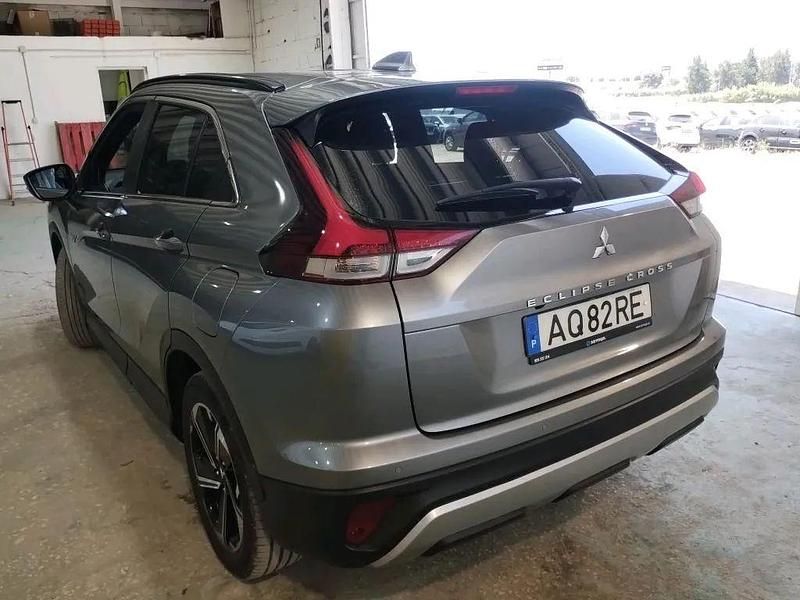 Cinza Usado 2022 Mitsubishi Eclipse Cross SUV | € 27.700 (Preço justo) - Imagem 1/2
