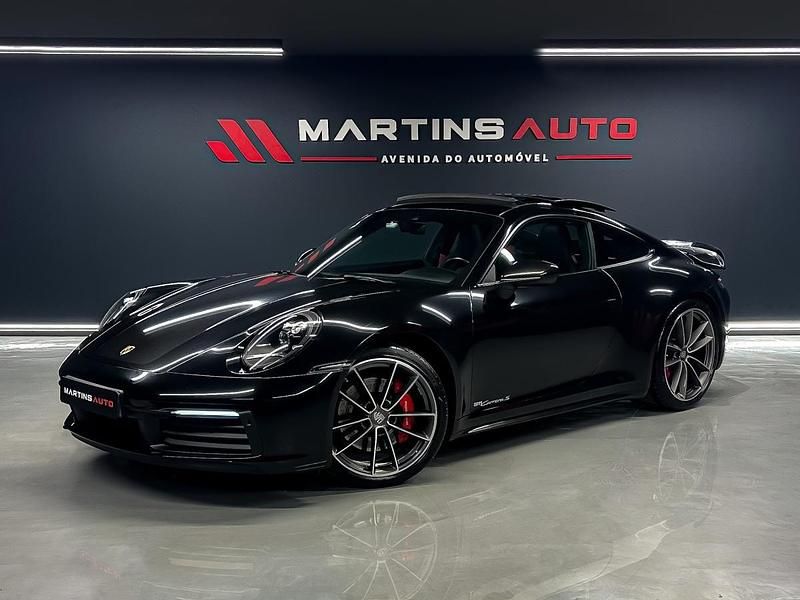 Cinzento Usado 2020 Porsche 911 | € 115.990 - Imagem 1/4