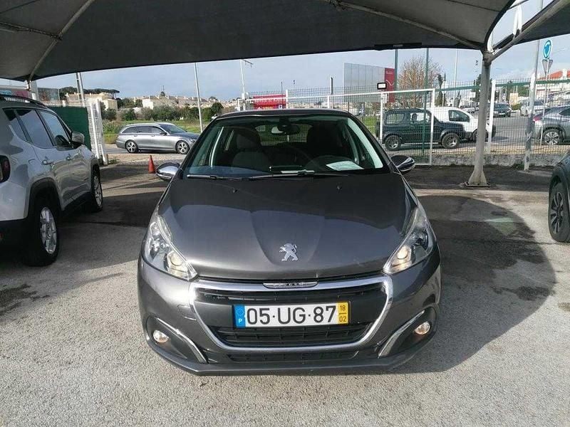 Usado Peugeot 208 Style 82 HP (60 kW) 2018 Cinza Citadino