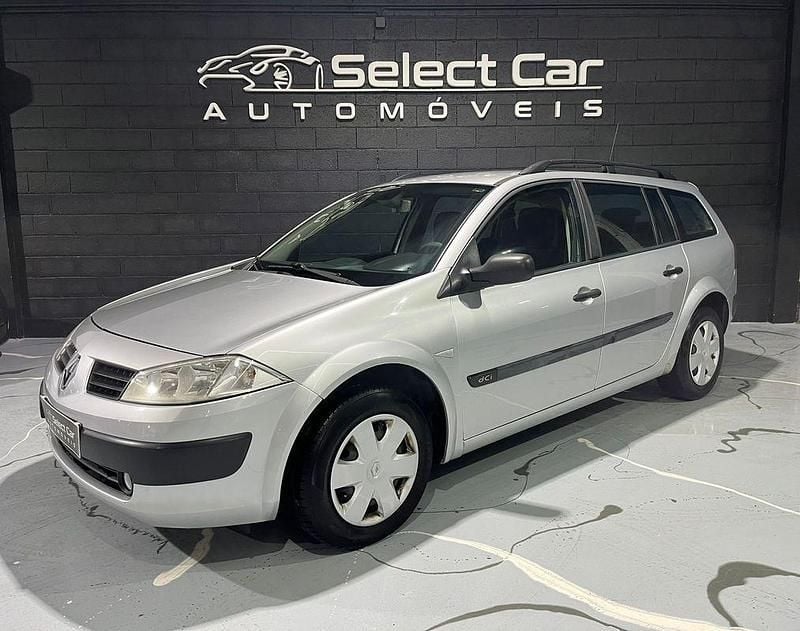 Usado Renault Mégane GrandTour Dynamique 85 HP (62 kW) 2005 Cinza Carrinha