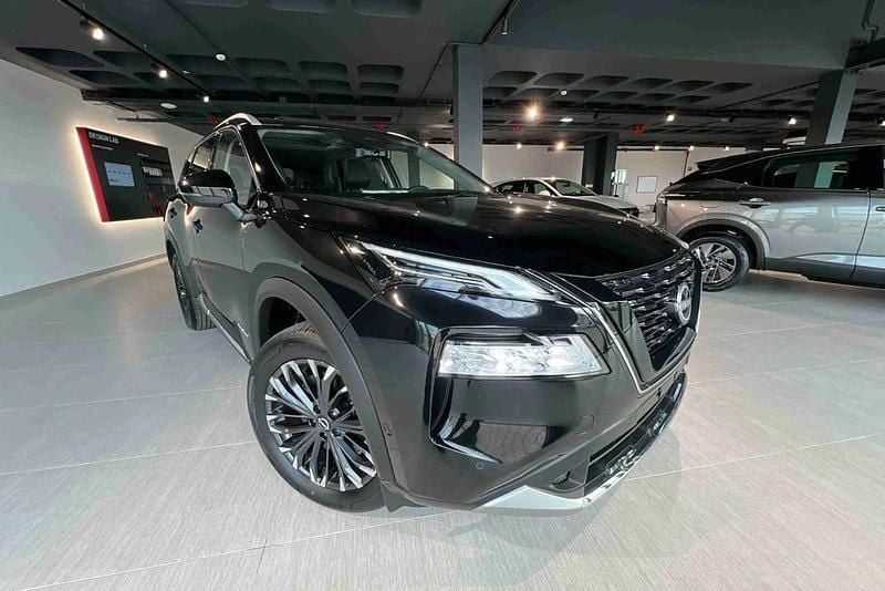 Preto Novo 2025 Nissan X-Trail Tekna+ SUV | € 50.957 - Imagem 1/4