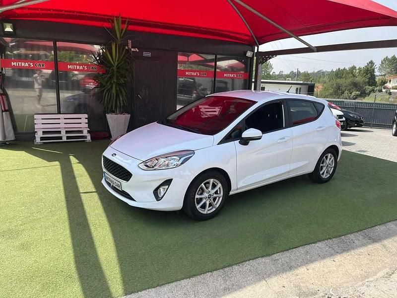 Branco Usado 2019 Ford Fiesta Citadino | € 11.450 (Preço justo) - Imagem 1/4