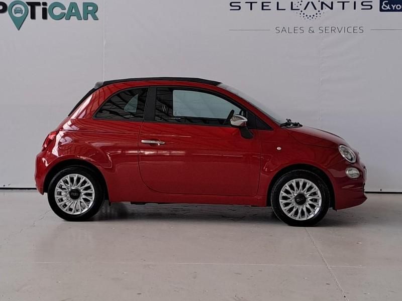Usado Fiat 500C Dolcevita 70 HP (51 kW) 2023 Vermelho Cabrios