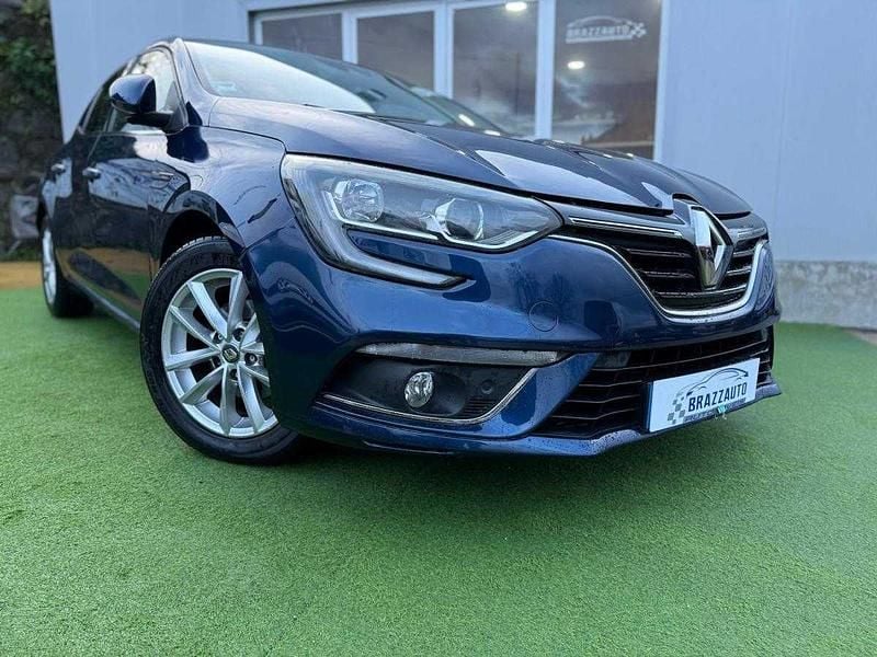 Usado Renault Mégane III 110 HP (80 kW) 2016 Azul