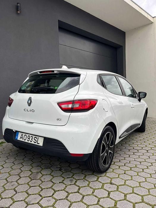 Usado 2016 Renault Clio IV Sedan | € 10.450 (Preço justo) - Imagem 1/4