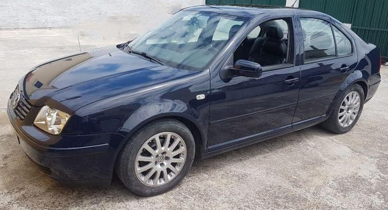 Usado 2000 VW Bora Sedan | € 3.100 - Imagem 1/4