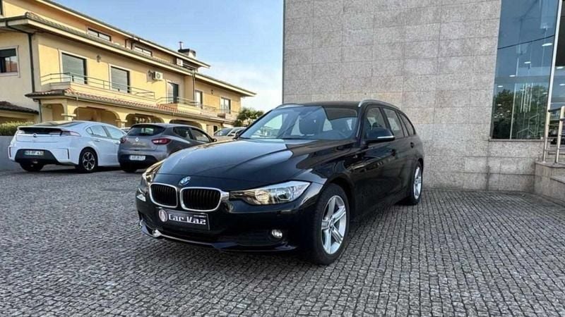 Preto Usado 2013 BMW 318 Carrinha | € 12.950 (Preço elevado) - Imagem 1/4