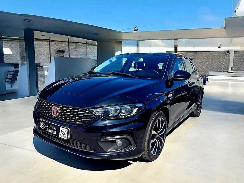 Preto (metalizado) Usado 2017 Fiat Tipo Lounge Citadino | € 11.990 (Preço justo) - Imagem 1/4