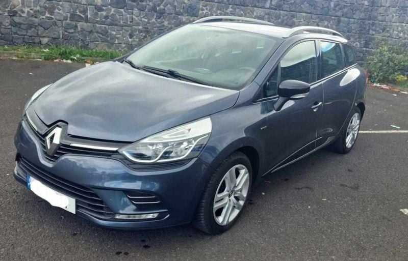 Cinzento Usado 2020 Renault Clio V Citadino | € 10.600 (Bom preço) - Imagem 1/1