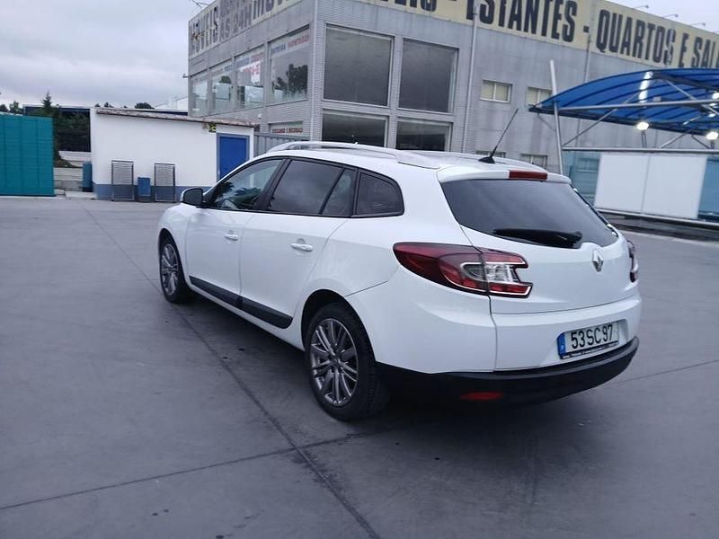 Usado 2016 Renault Mégane III Sedan | € 4.500 - Imagem 1/4