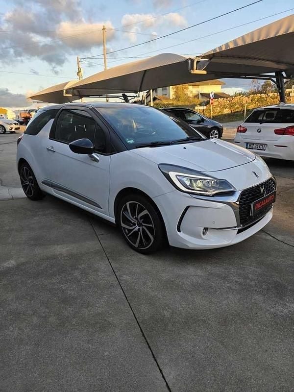 Usado Citroën DS3 120 HP (88 kW) 2016 Branco Citadino