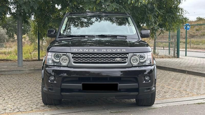 Castanho Usado 2010 Land Rover Range Rover HSE SUV | € 32.990 - Imagem 1/4